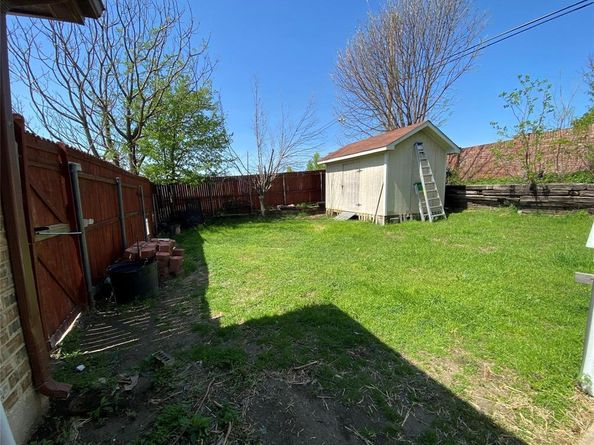 2413  Katherine Drive , Rowlett Texas 75089