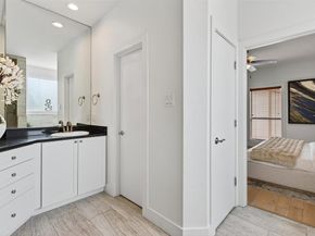 4830  Cedar Springs Road  27, Dallas Texas 75219