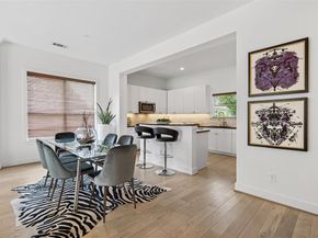 4830  Cedar Springs Road  27, Dallas Texas 75219