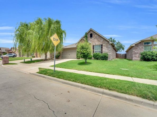 2804  Stonewall Lane , Fort Worth Texas 76123
