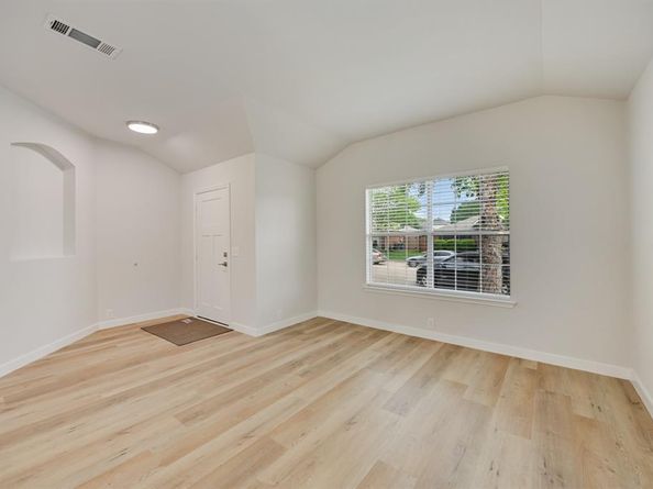 7127  Larkin Drive , Dallas Texas 75227