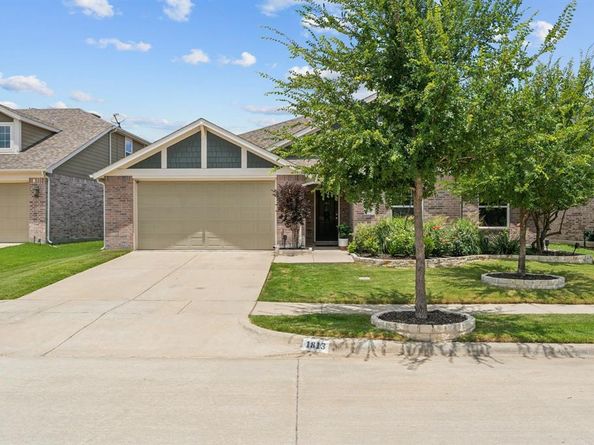 1813  Drover Creek Road , Aubrey Texas 76227