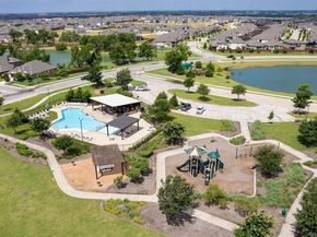 1813  Drover Creek Road , Aubrey Texas 76227