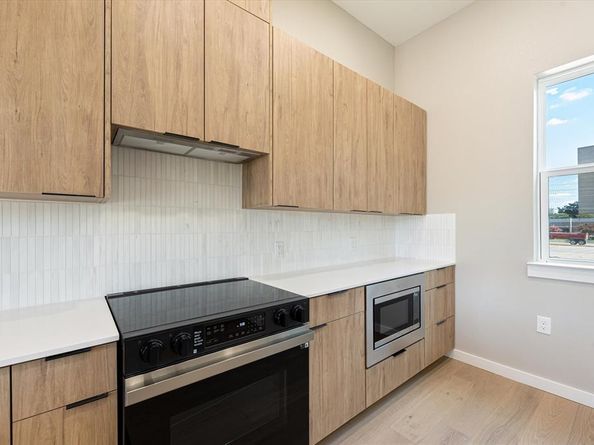 4060  Spring Valley Road  403, Farmers Branch Texas 75244