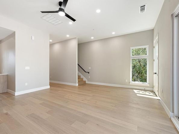 4060  Spring Valley Road  403, Farmers Branch Texas 75244