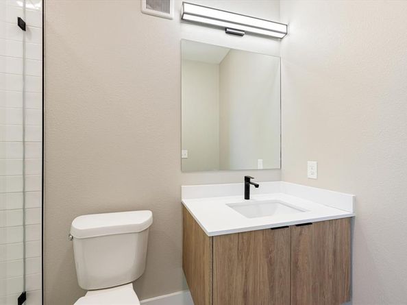 4060  Spring Valley Road  403, Farmers Branch Texas 75244