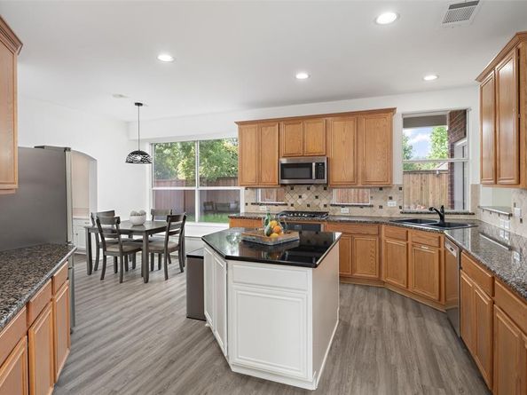 5301  Arrowhead Way , McKinney Texas 75072