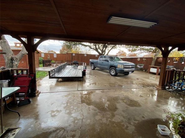 1510  Archery Lane , Garland Texas 75044