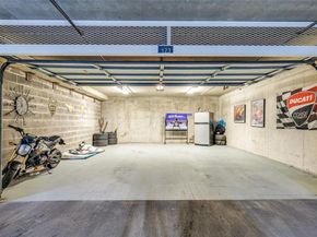 2900  Mckinnon Street  1204, Dallas Texas 75201