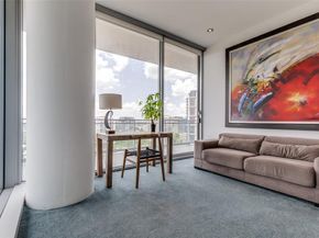 2900  Mckinnon Street  1204, Dallas Texas 75201