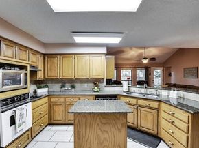 3008  Stone Bluff Court , Arlington Texas 76017