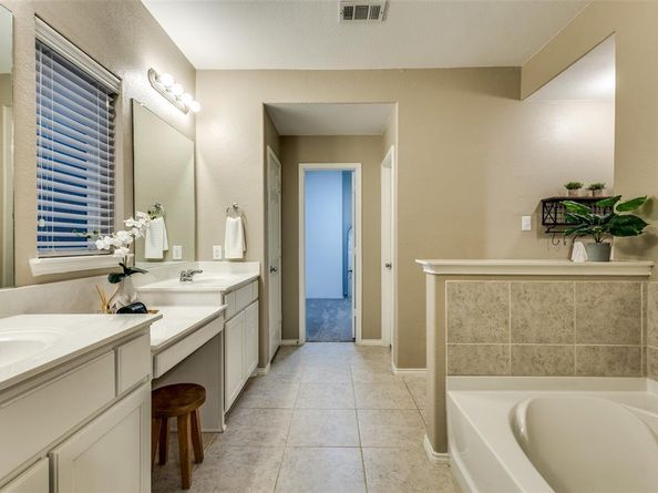 4221  Switchgrass Street , Celina Texas 75009