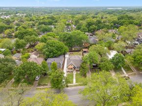 6926  Lindsley Avenue , Dallas Texas 75223