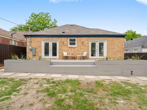 6926  Lindsley Avenue , Dallas Texas 75223