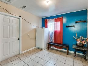 1811  Fairfax Lane , Carrollton Texas 75006