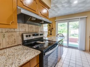 1811  Fairfax Lane , Carrollton Texas 75006