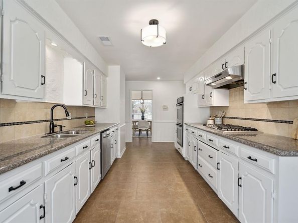 2005  Westshore Drive , Garland Texas 75043