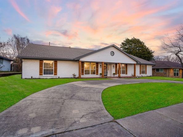 2005  Westshore Drive , Garland Texas 75043