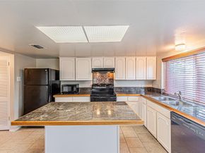 3626  Holly Tree Trail , Garland Texas 75044