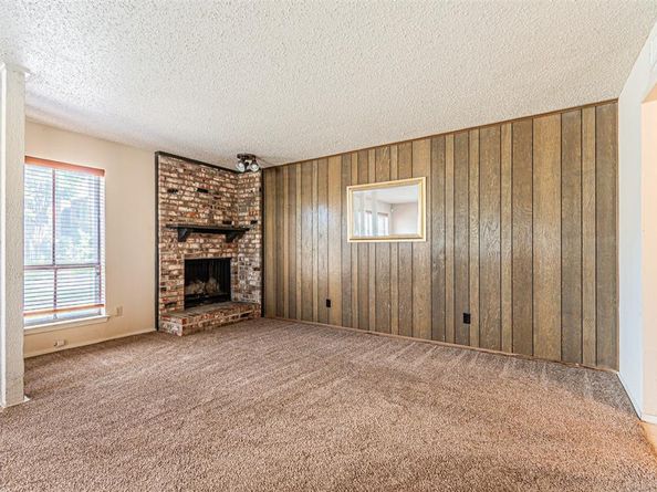 3626  Holly Tree Trail , Garland Texas 75044