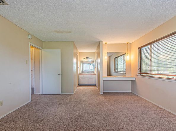 3626  Holly Tree Trail , Garland Texas 75044