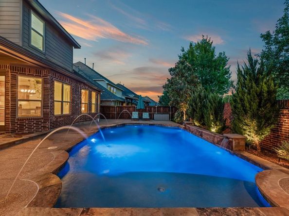 2812  Waverley Drive , Trophy Club Texas 76262
