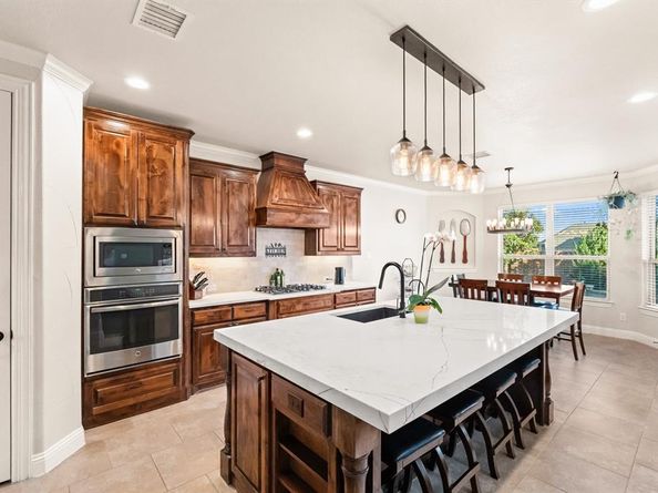 2812  Waverley Drive , Trophy Club Texas 76262