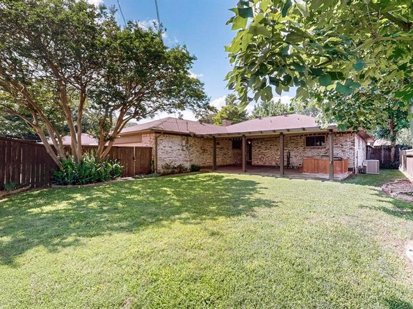 1308  Warwick Street , Garland Texas 75040
