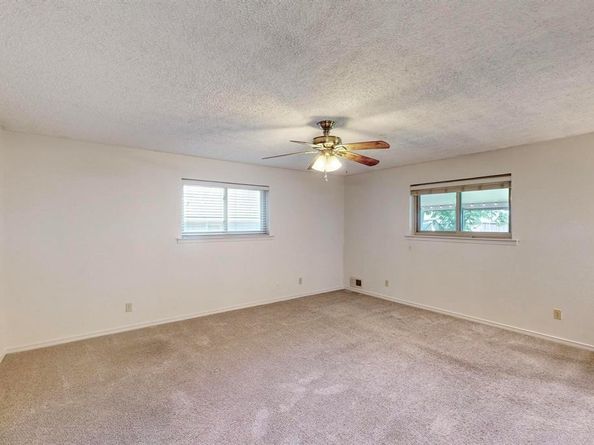 1308  Warwick Street , Garland Texas 75040