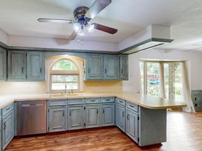 1308  Warwick Street , Garland Texas 75040