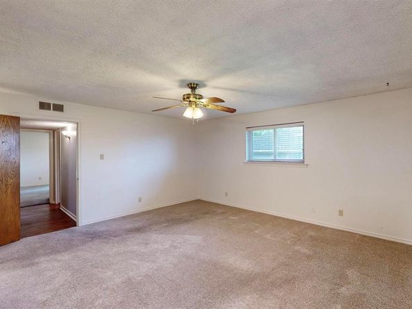 1308  Warwick Street , Garland Texas 75040