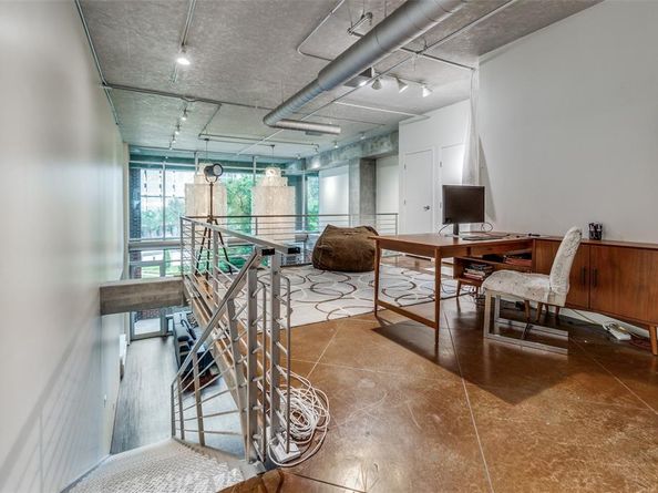 2011  Cedar Springs Road  106, Dallas Texas 75201