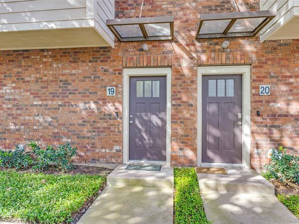 4315  Holland Avenue  19, Dallas Texas 75219