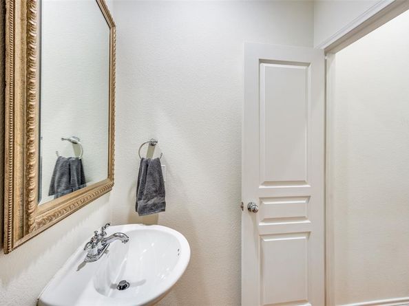4315  Holland Avenue  19, Dallas Texas 75219