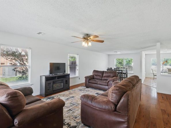 2103  Bolivar Drive , Arlington Texas 76002