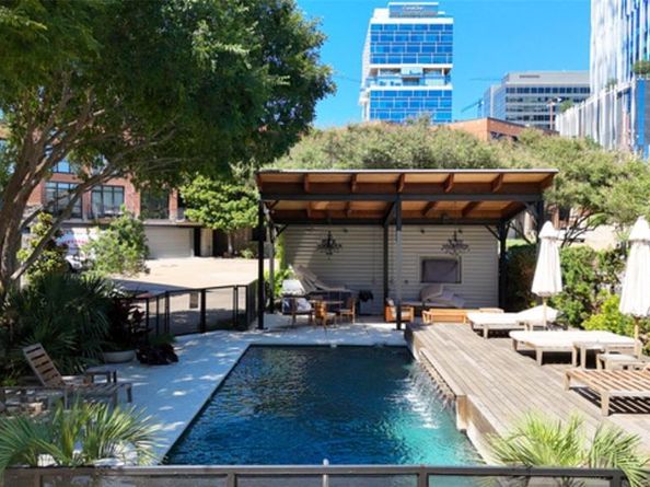 2935  Magnolia Hill Court , Dallas Texas 75201