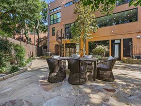 2935  Magnolia Hill Court , Dallas Texas 75201