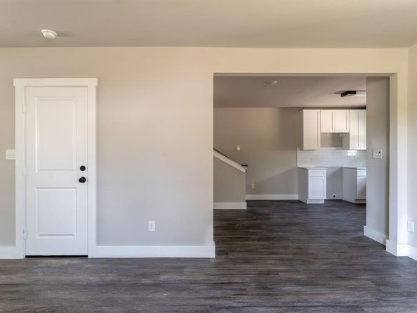 2929  Angle Avenue , Fort Worth Texas 76106