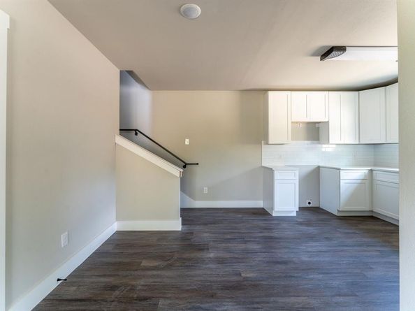 2929  Angle Avenue , Fort Worth Texas 76106