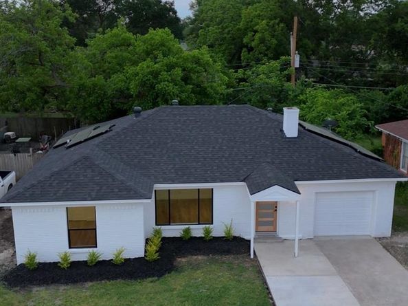 7734  Bruton Road , Dallas Texas 75217