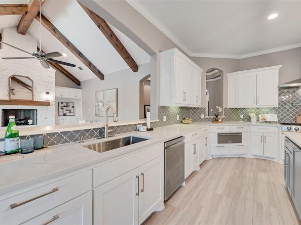 12524  Lake Shore Court N, Fort Worth Texas 76179
