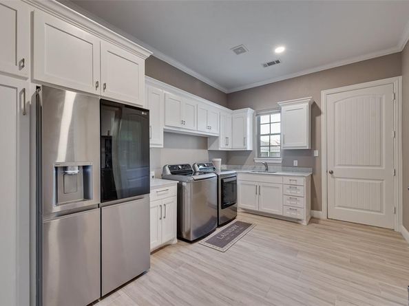 12524  Lake Shore Court N, Fort Worth Texas 76179