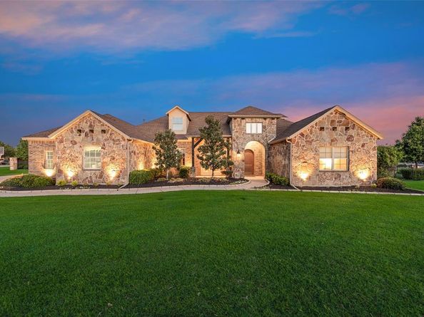 12524  Lake Shore Court N, Fort Worth Texas 76179
