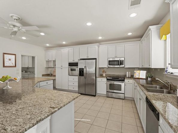 8800  Freeport Drive , Denton Texas 76207