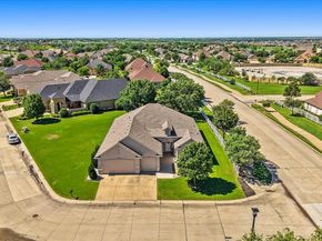 8800  Freeport Drive , Denton Texas 76207