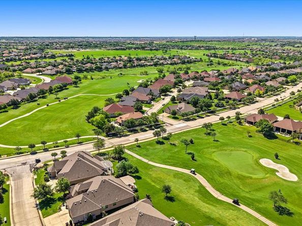8800  Freeport Drive , Denton Texas 76207