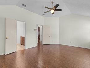 304 E Clover Park Drive , Fort Worth Texas 76140