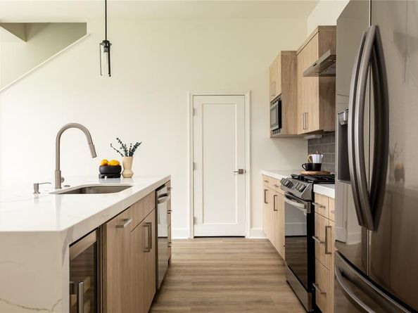 1901 S Harwood Street  308, Dallas Texas 75215