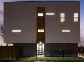 510  Avenue L  , Dallas Texas 75203