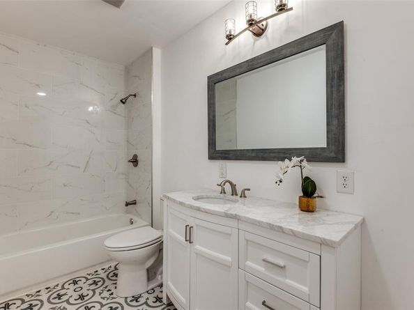 2823  Ingersoll Street , Dallas Texas 75212
